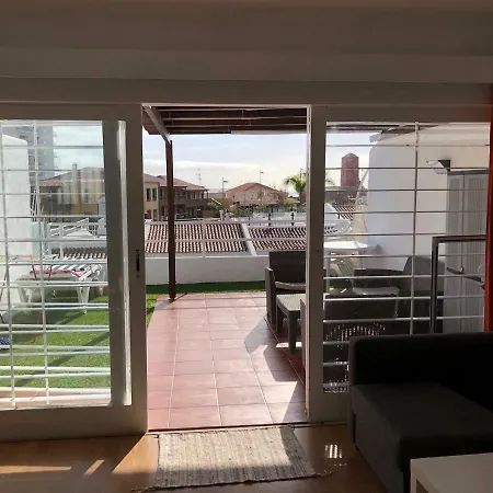 Residencial Las Flores Apartment