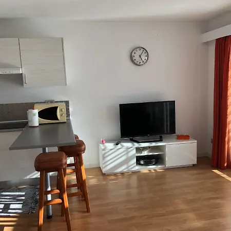 Apartment Residencial Las Flores *