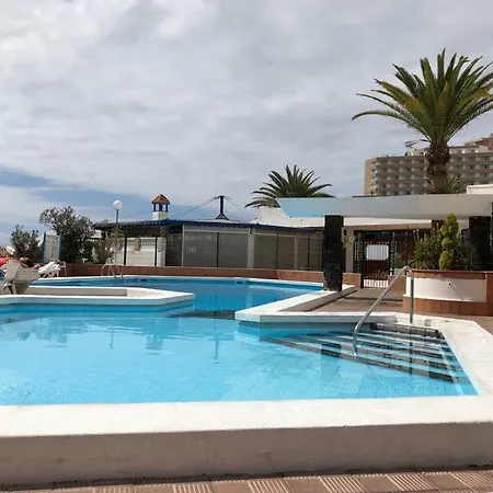 Apartment Residencial Las Flores *