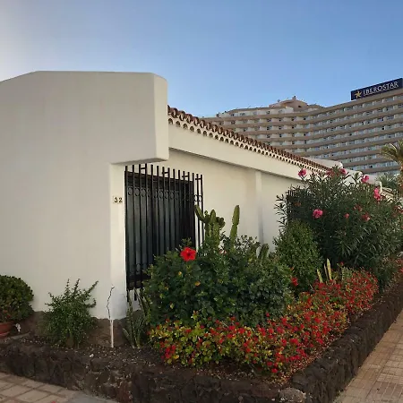 Residencial Las Flores Apartment